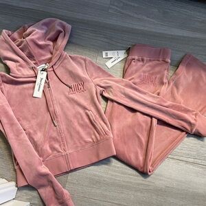 New with tags Juicy Couture Velour hoodie and pants